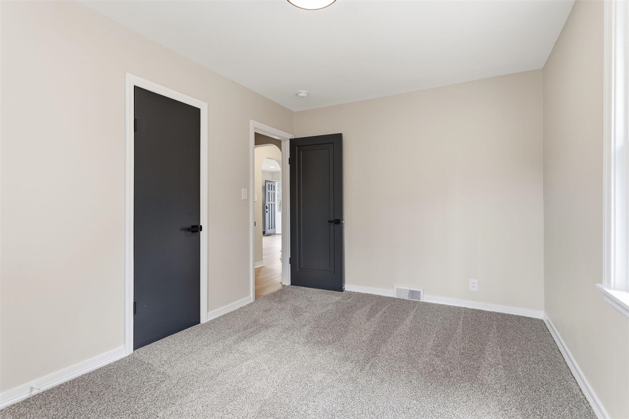 15769 Mercury Drive, Grand Haven, MI, 49417