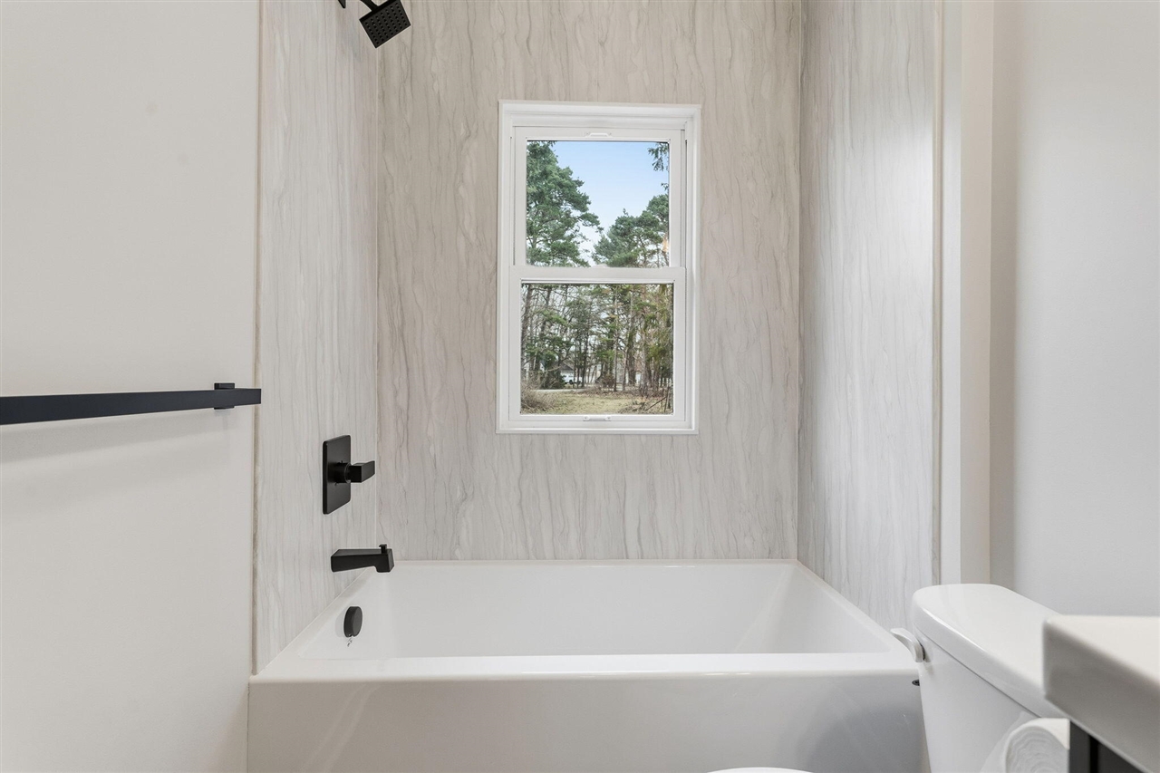 15769 Mercury Drive, Grand Haven, MI, 49417