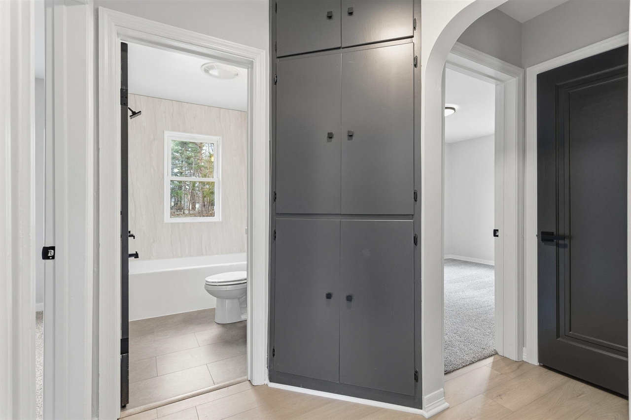 15769 Mercury Drive, Grand Haven, MI, 49417