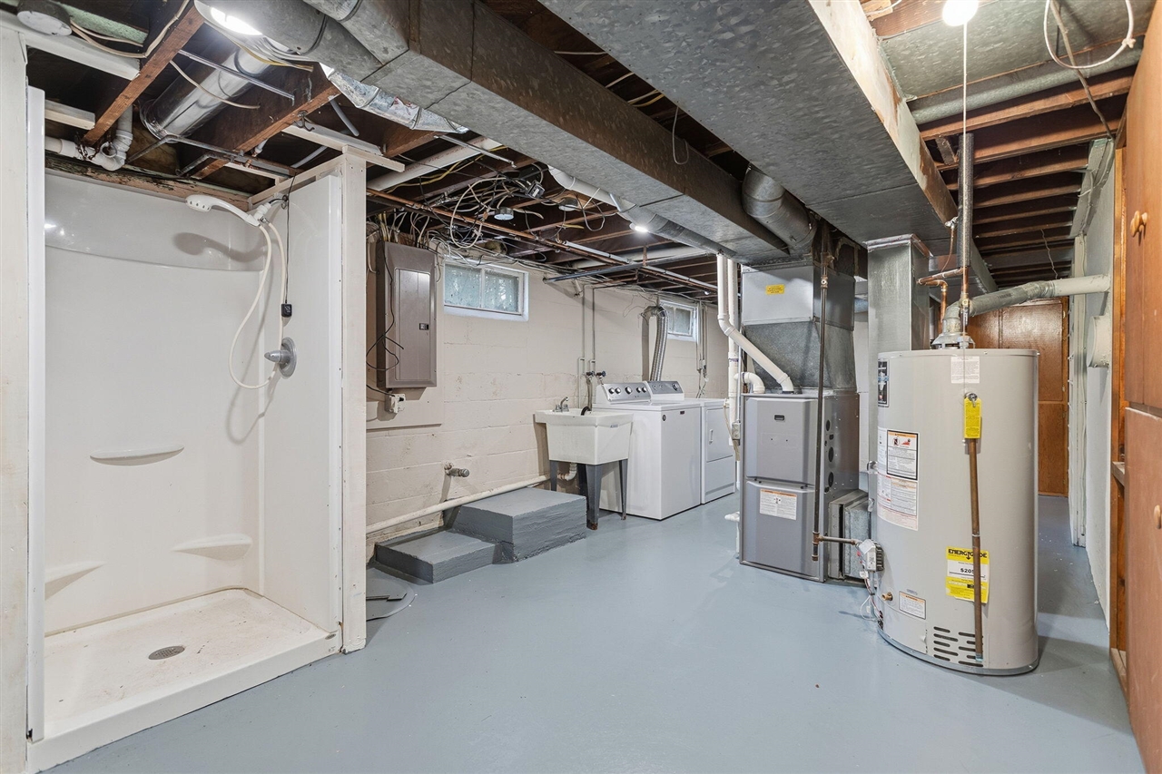 15769 Mercury Drive, Grand Haven, MI, 49417