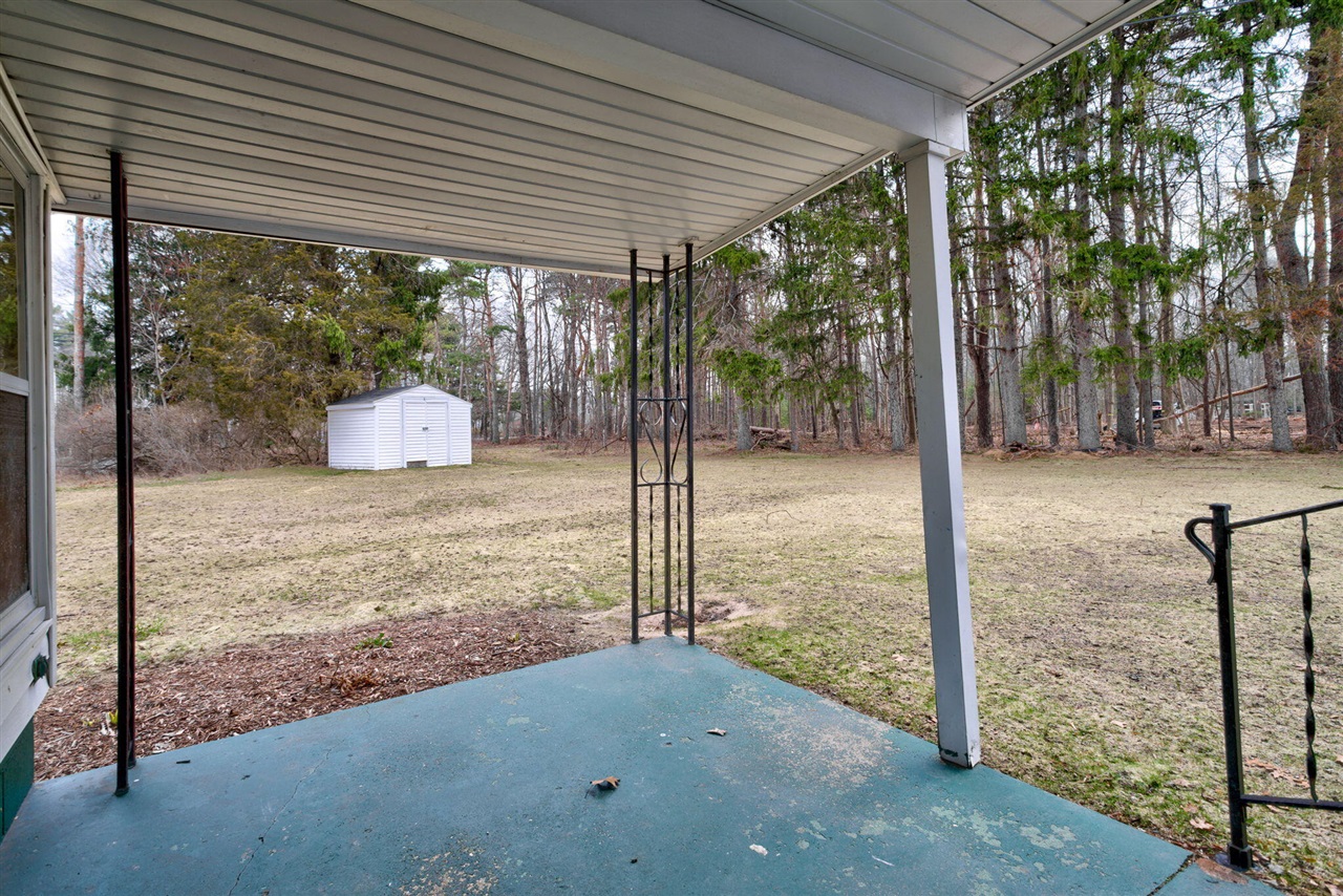 15769 Mercury Drive, Grand Haven, MI, 49417