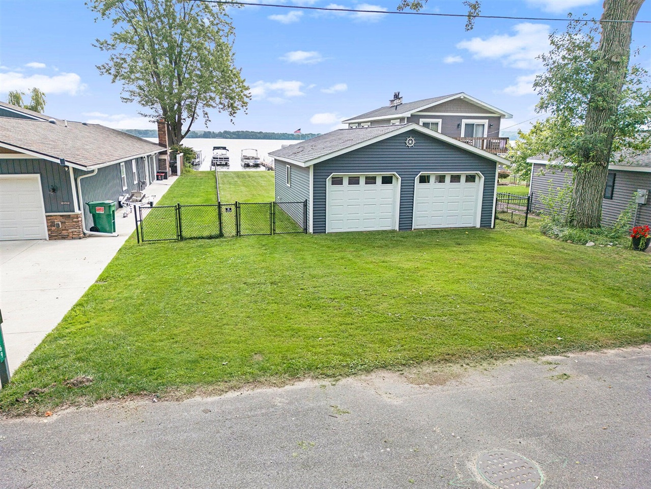 3175 Sandy Beach Street, Wayland, MI, 49348