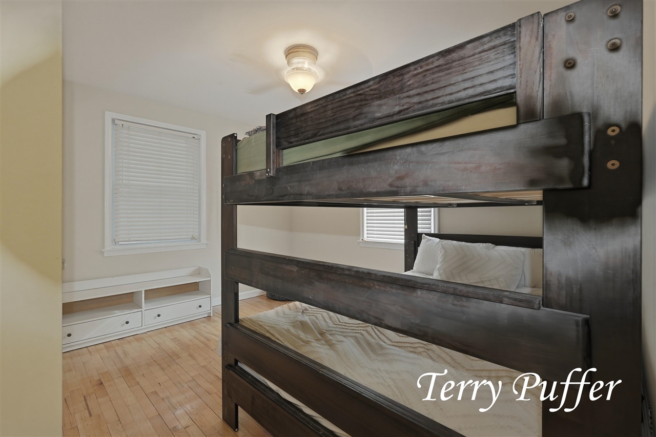 1559 Glenwood Avenue, Muskegon, MI, 49445-2450