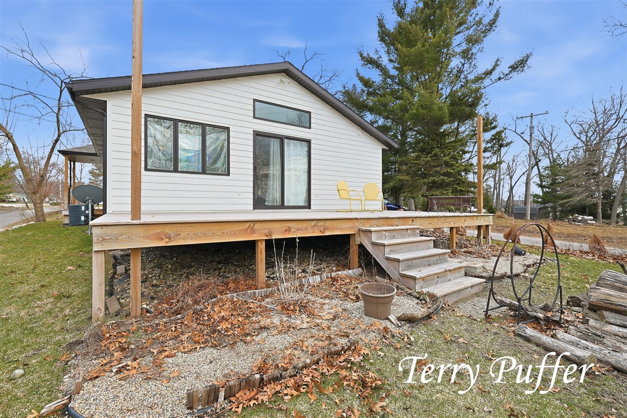 1559 Glenwood Avenue, Muskegon, MI, 49445-2450