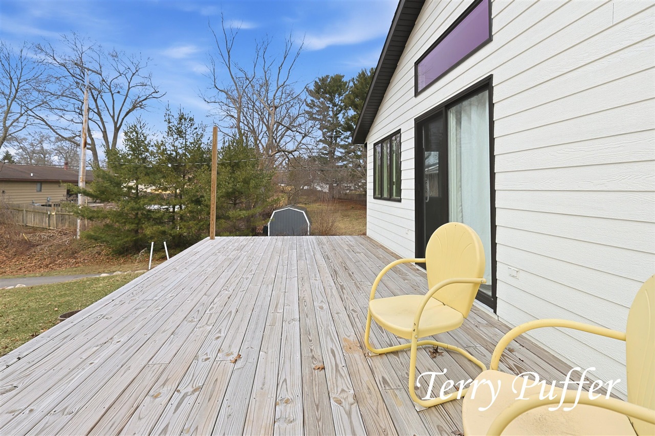 1559 Glenwood Avenue, Muskegon, MI, 49445-2450