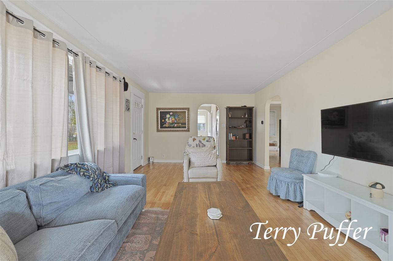 1559 Glenwood Avenue, Muskegon, MI, 49445-2450