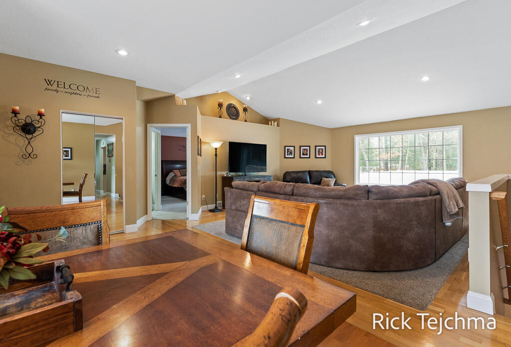 2055 Rambling Oak Drive, Muskegon, MI, 49445-1690