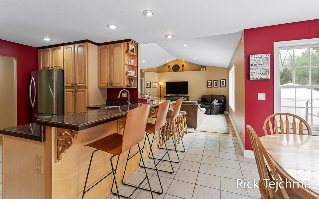 2055 Rambling Oak Drive, Muskegon, MI, 49445-1690