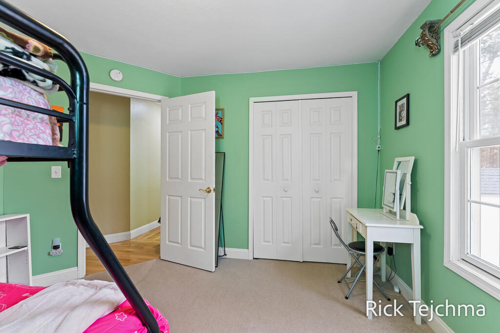 2055 Rambling Oak Drive, Muskegon, MI, 49445-1690