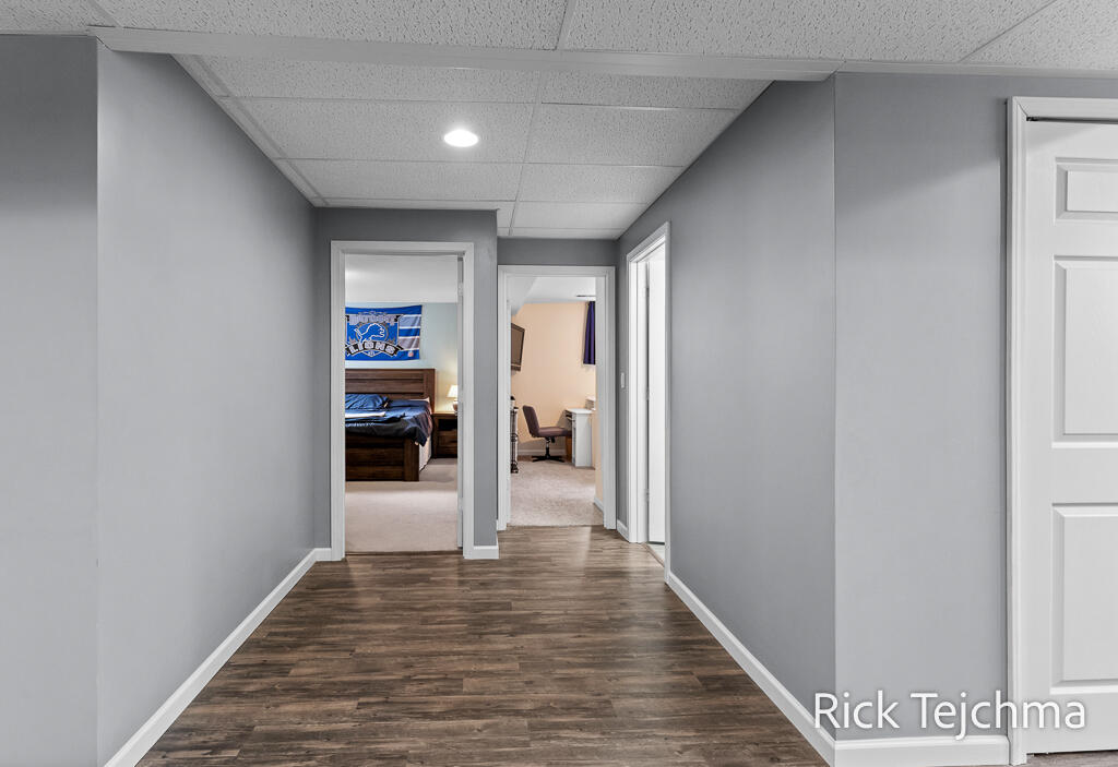 2055 Rambling Oak Drive, Muskegon, MI, 49445-1690