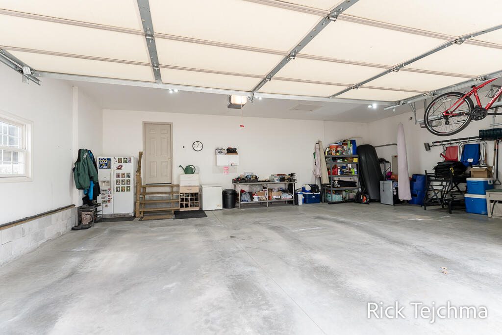 2055 Rambling Oak Drive, Muskegon, MI, 49445-1690