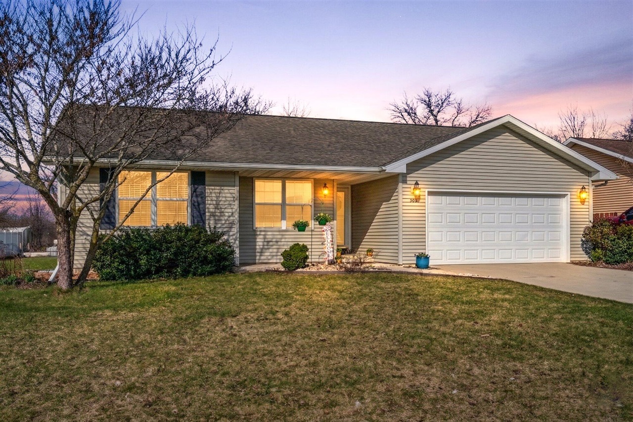 308 Nichole Street, Galesburg, MI, 49053-8774