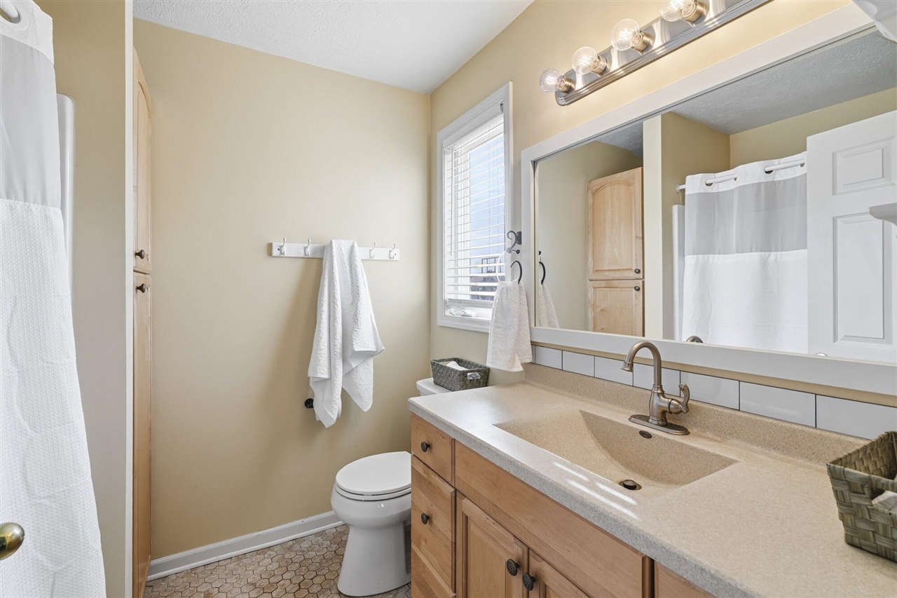 308 Nichole Street, Galesburg, MI, 49053-8774