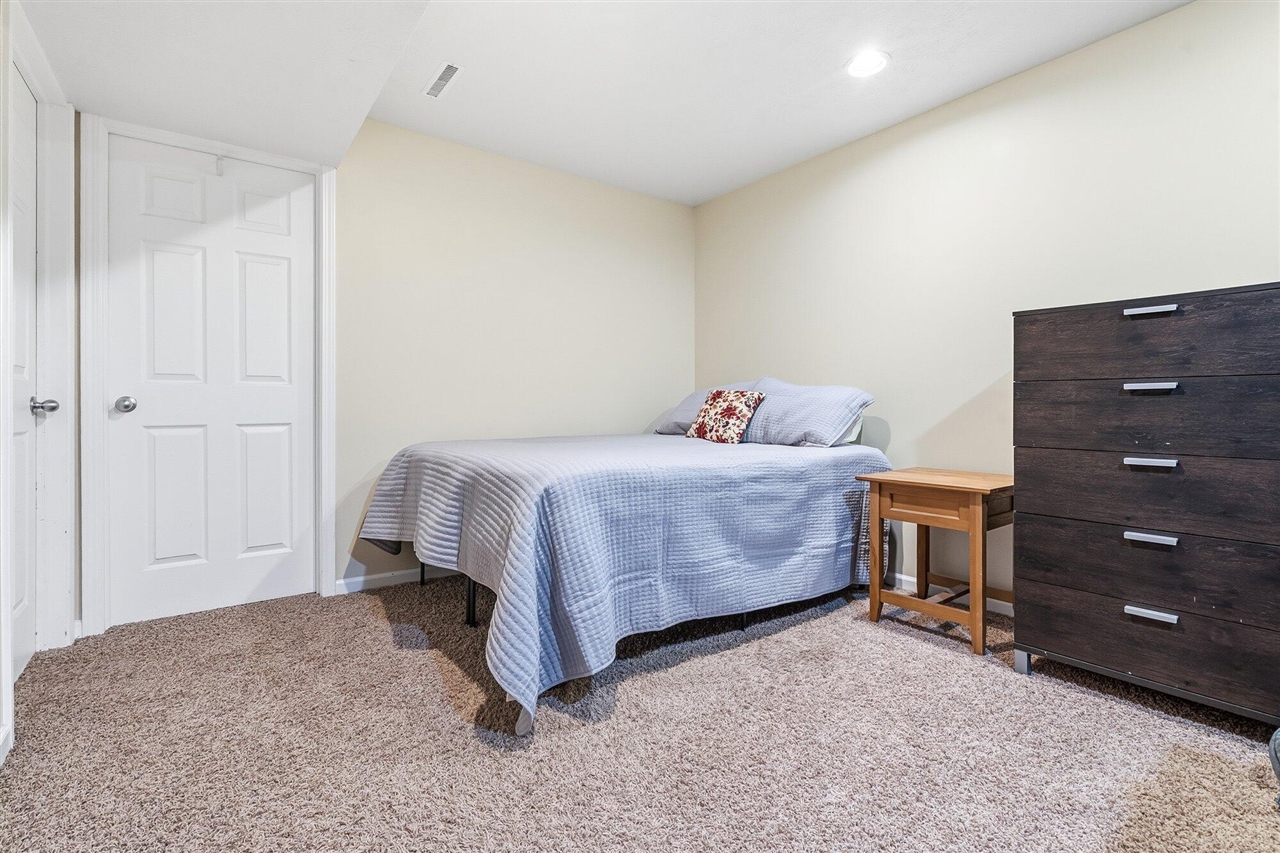 308 Nichole Street, Galesburg, MI, 49053-8774