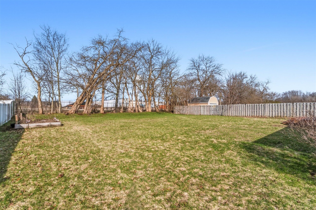 308 Nichole Street, Galesburg, MI, 49053-8774