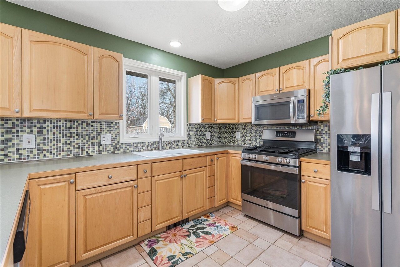 308 Nichole Street, Galesburg, MI, 49053-8774