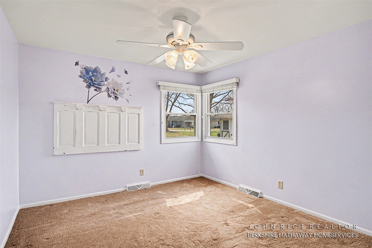 965 Andover Court, Kentwood, MI, 49508-4768