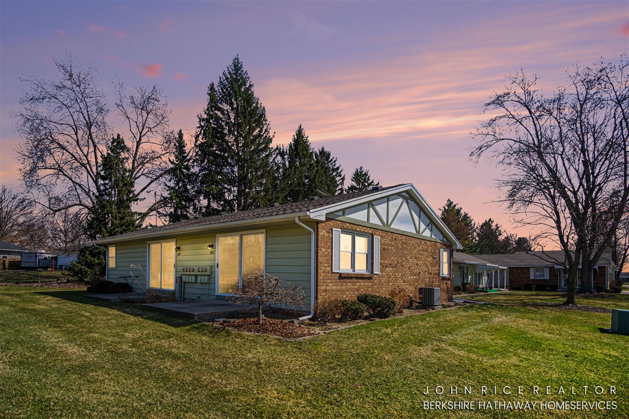 965 Andover Court, Kentwood, MI, 49508-4768