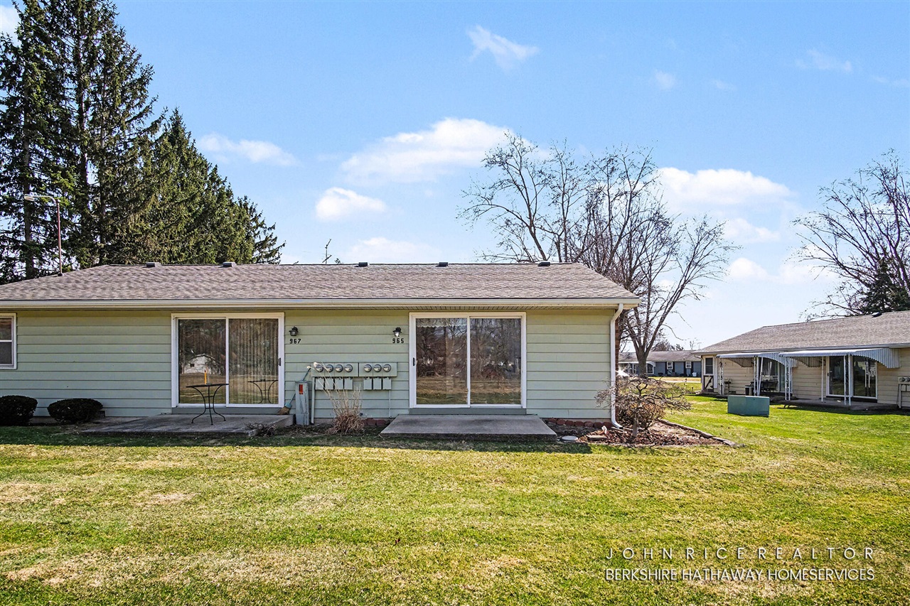 965 Andover Court, Kentwood, MI, 49508-4768