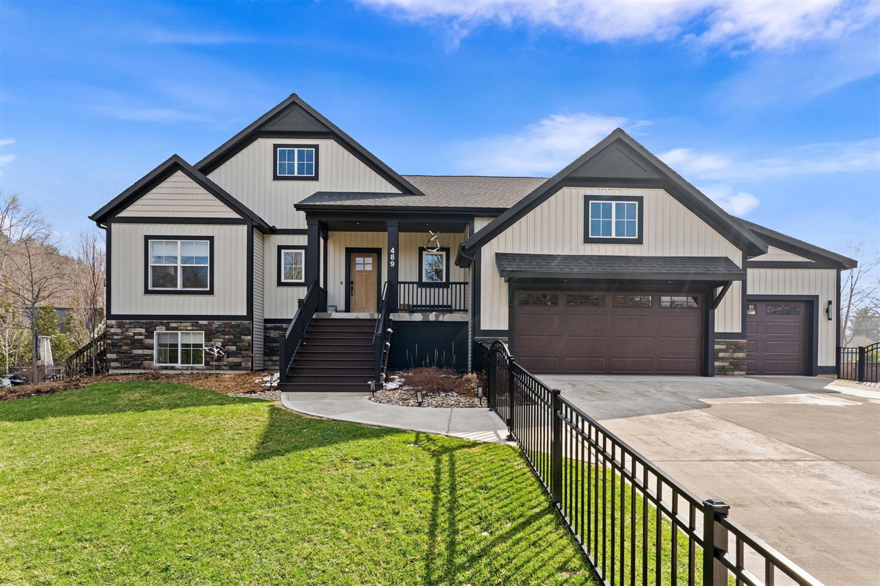 489 S Union Street, Douglas, MI, 49406-5107