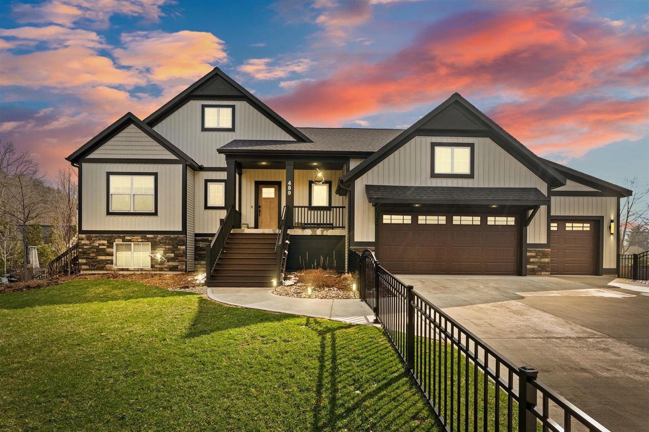 489 S Union Street, Douglas, MI, 49406-5107