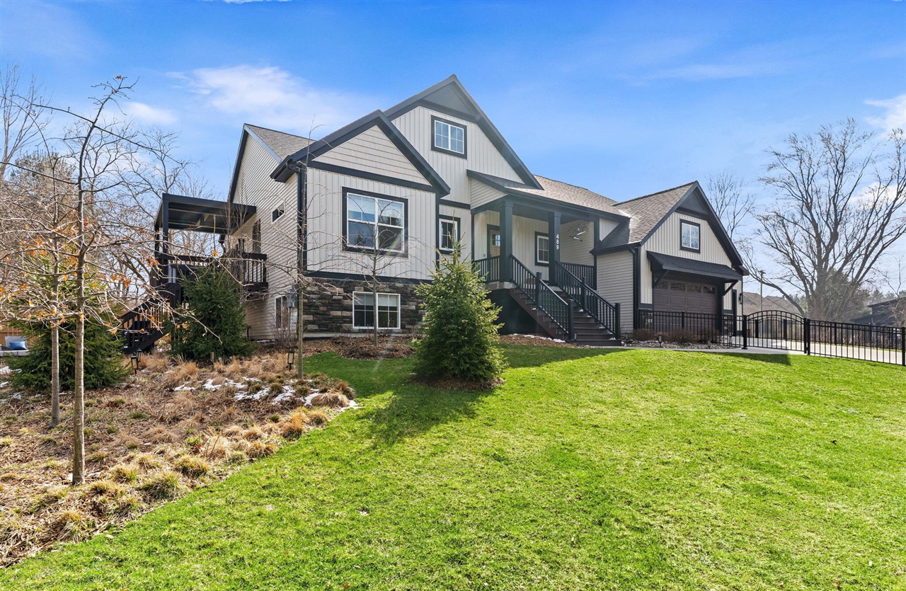 489 S Union Street, Douglas, MI, 49406-5107