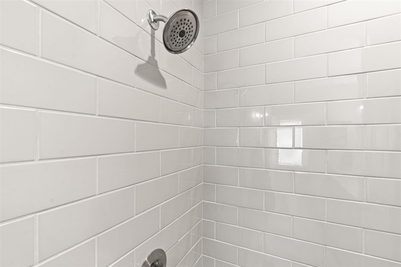 489 S Union Street, Douglas, MI, 49406-5107