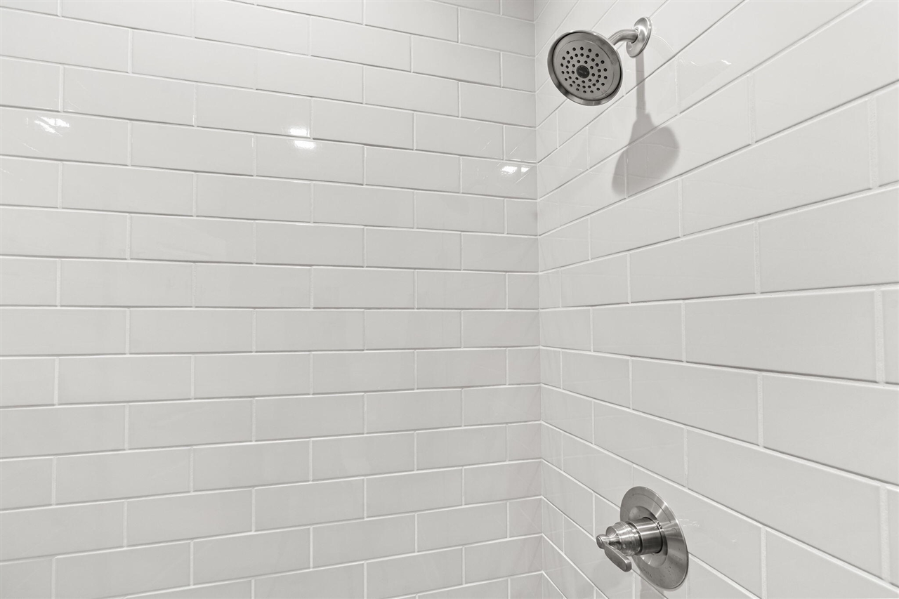 489 S Union Street, Douglas, MI, 49406-5107