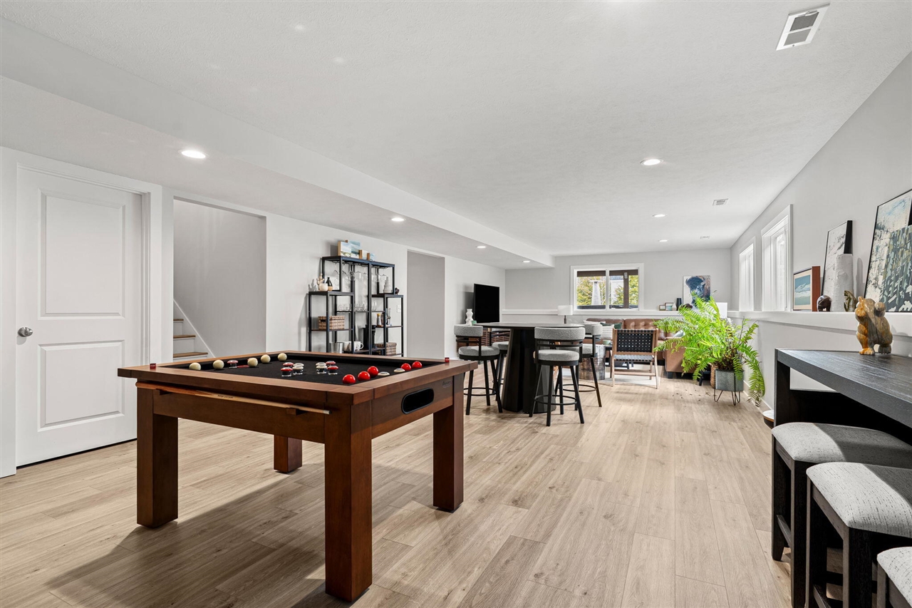 489 S Union Street, Douglas, MI, 49406-5107