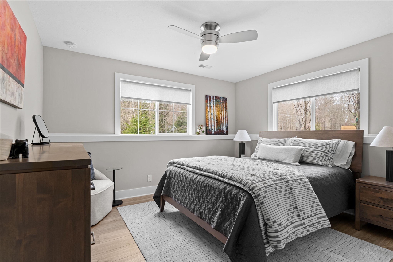 489 S Union Street, Douglas, MI, 49406-5107