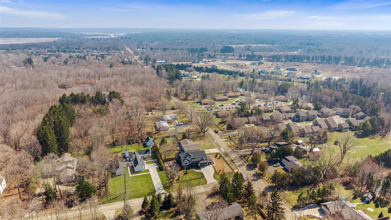 489 S Union Street, Douglas, MI, 49406-5107