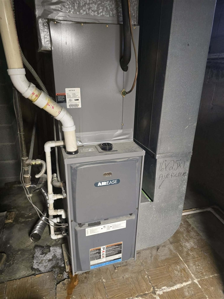 2365 W Temperance Road, Temperance, MI, 48182-9472