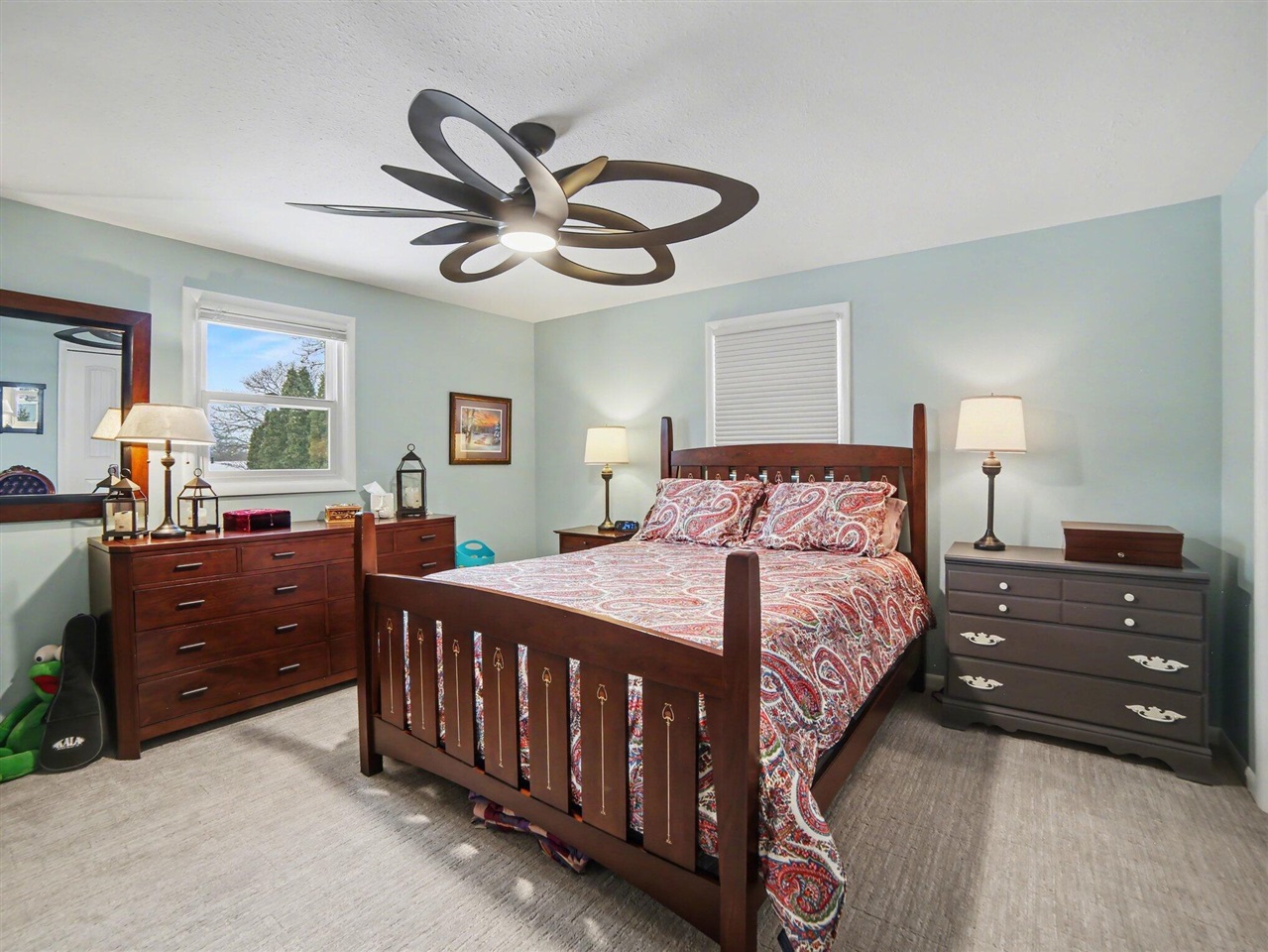 16118 Harbor View Drive, Spring Lake, MI, 49456-1418