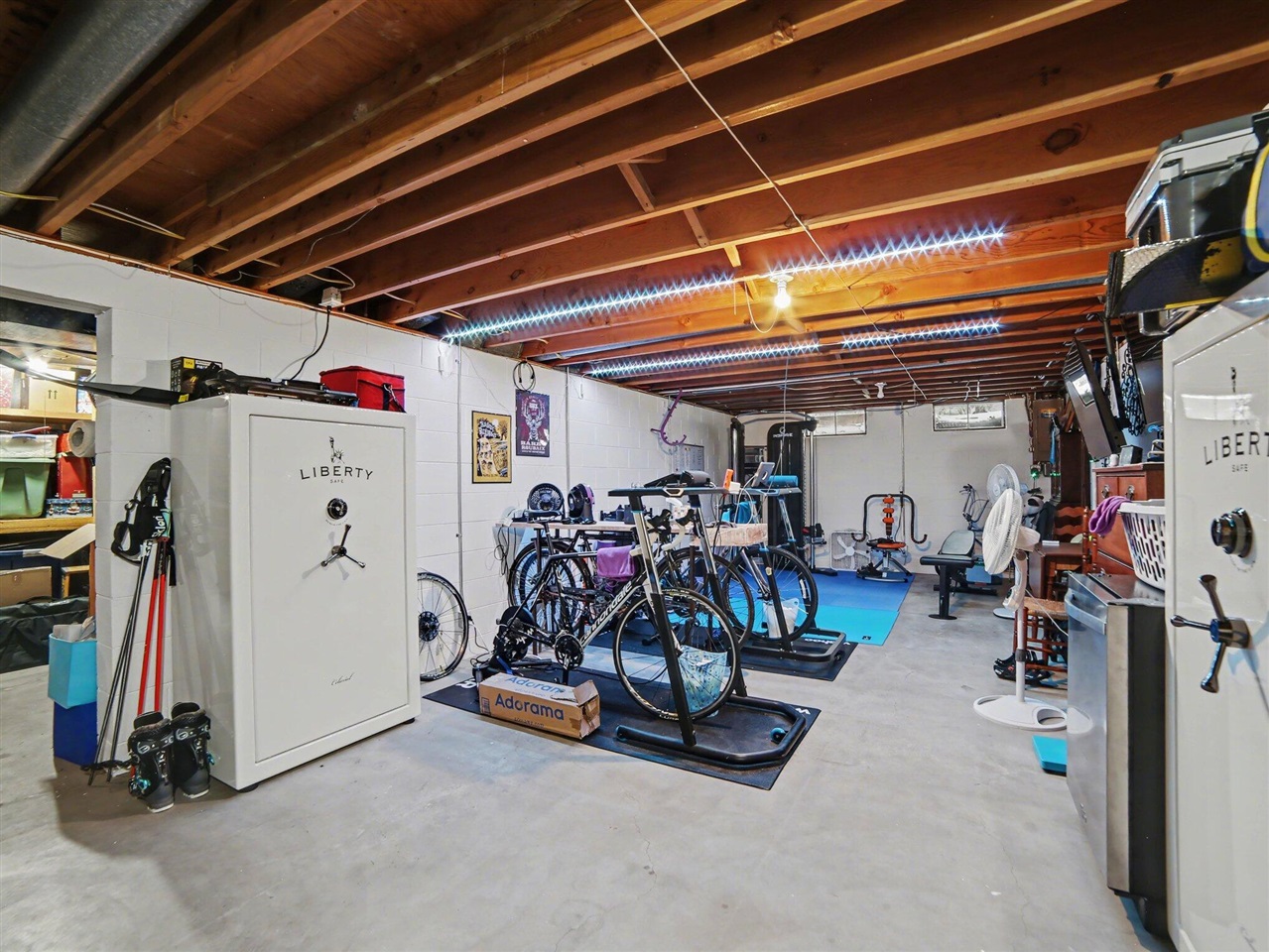 16118 Harbor View Drive, Spring Lake, MI, 49456-1418