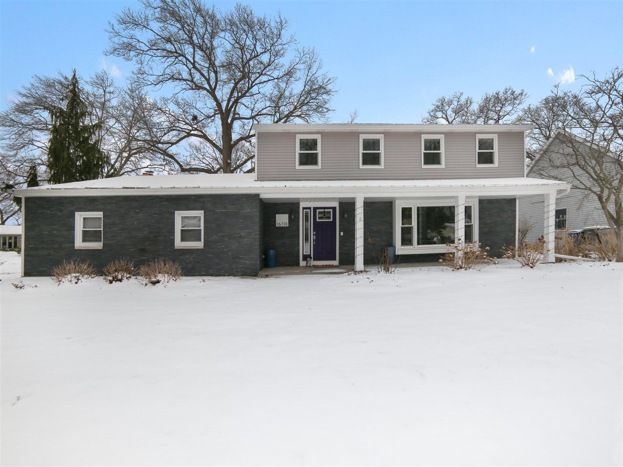 16118 Harbor View Drive, Spring Lake, MI, 49456-1418