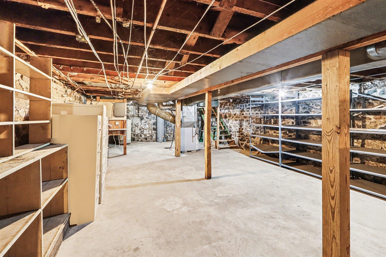 136 W Main Street, Centreville, MI, 49032-5115