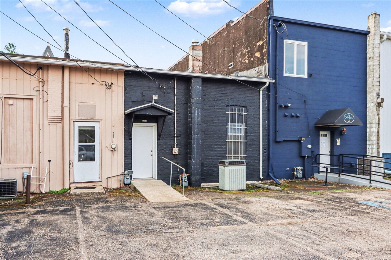 136 W Main Street, Centreville, MI, 49032-5115