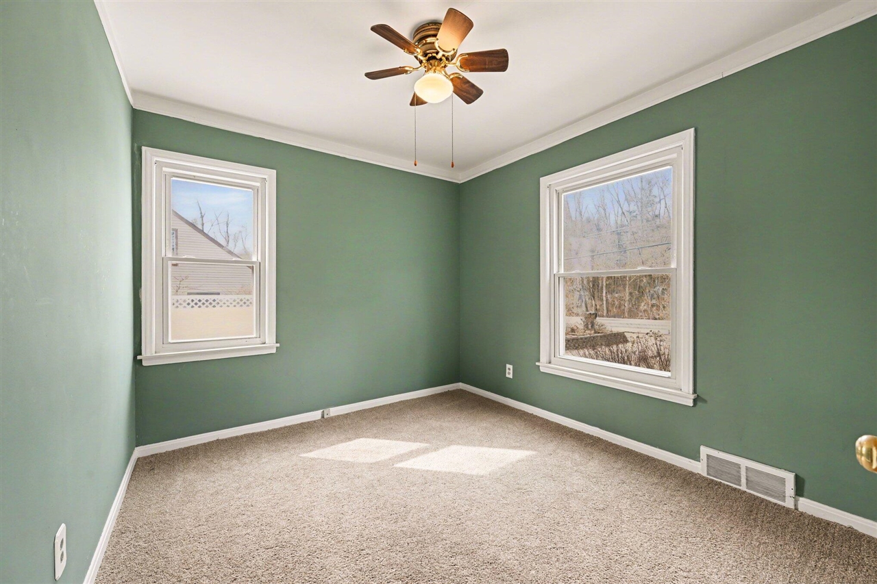 3418 N Dixboro Road, Ann Arbor, MI, 48105-9705