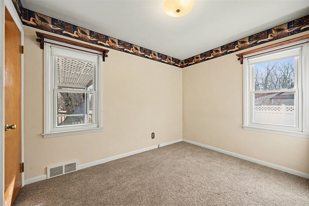 3418 N Dixboro Road, Ann Arbor, MI, 48105-9705