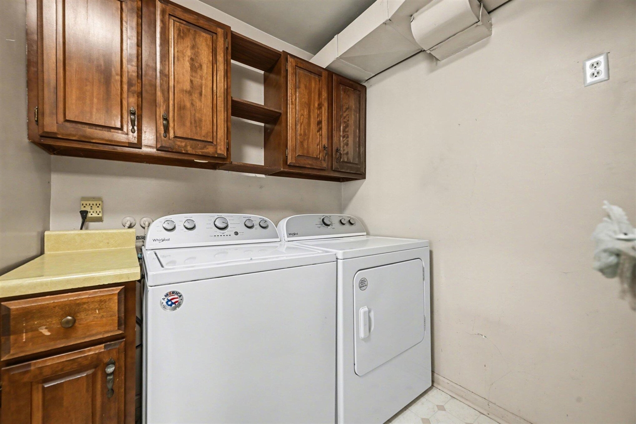 3418 N Dixboro Road, Ann Arbor, MI, 48105-9705