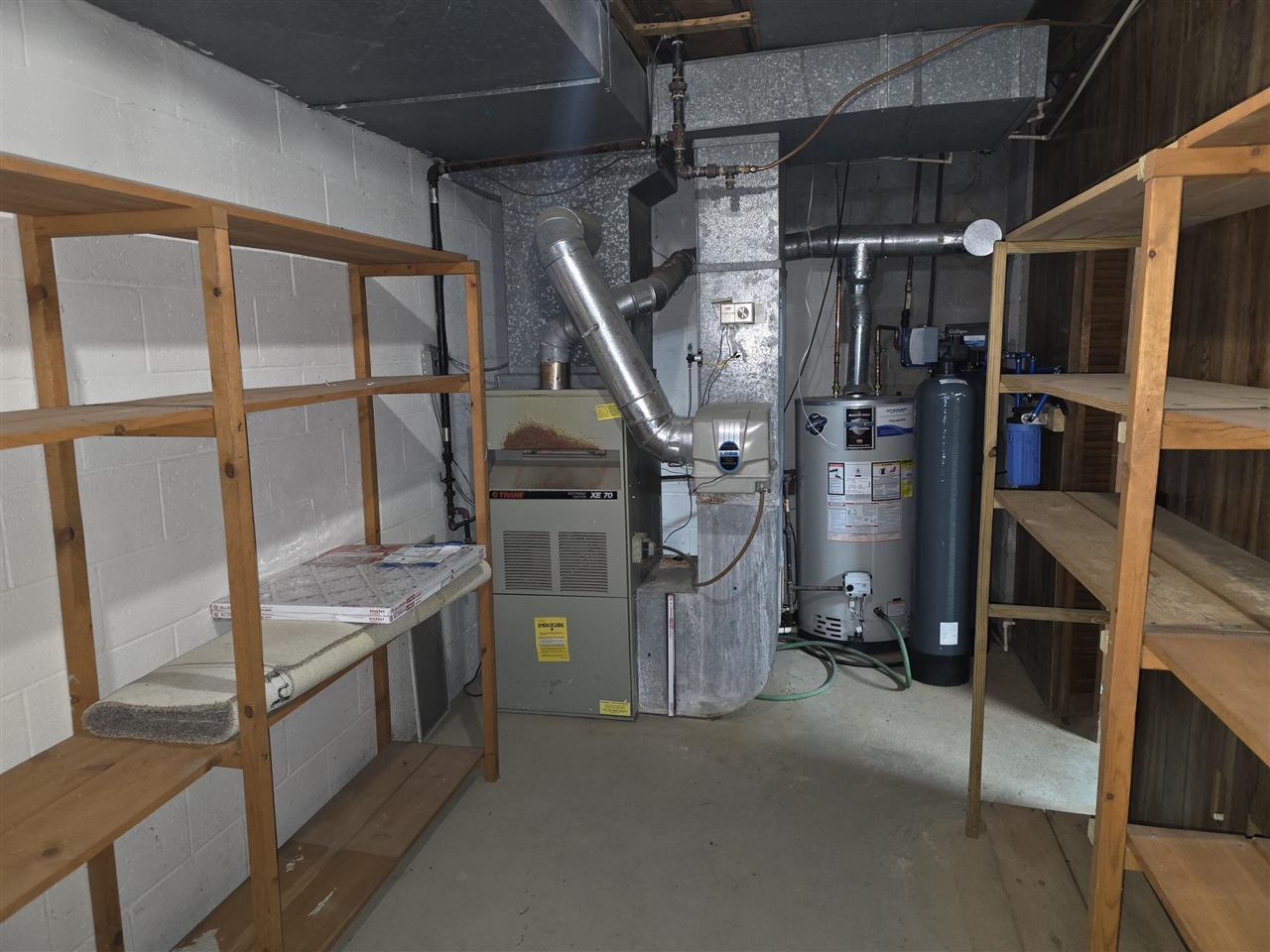 3418 N Dixboro Road, Ann Arbor, MI, 48105-9705