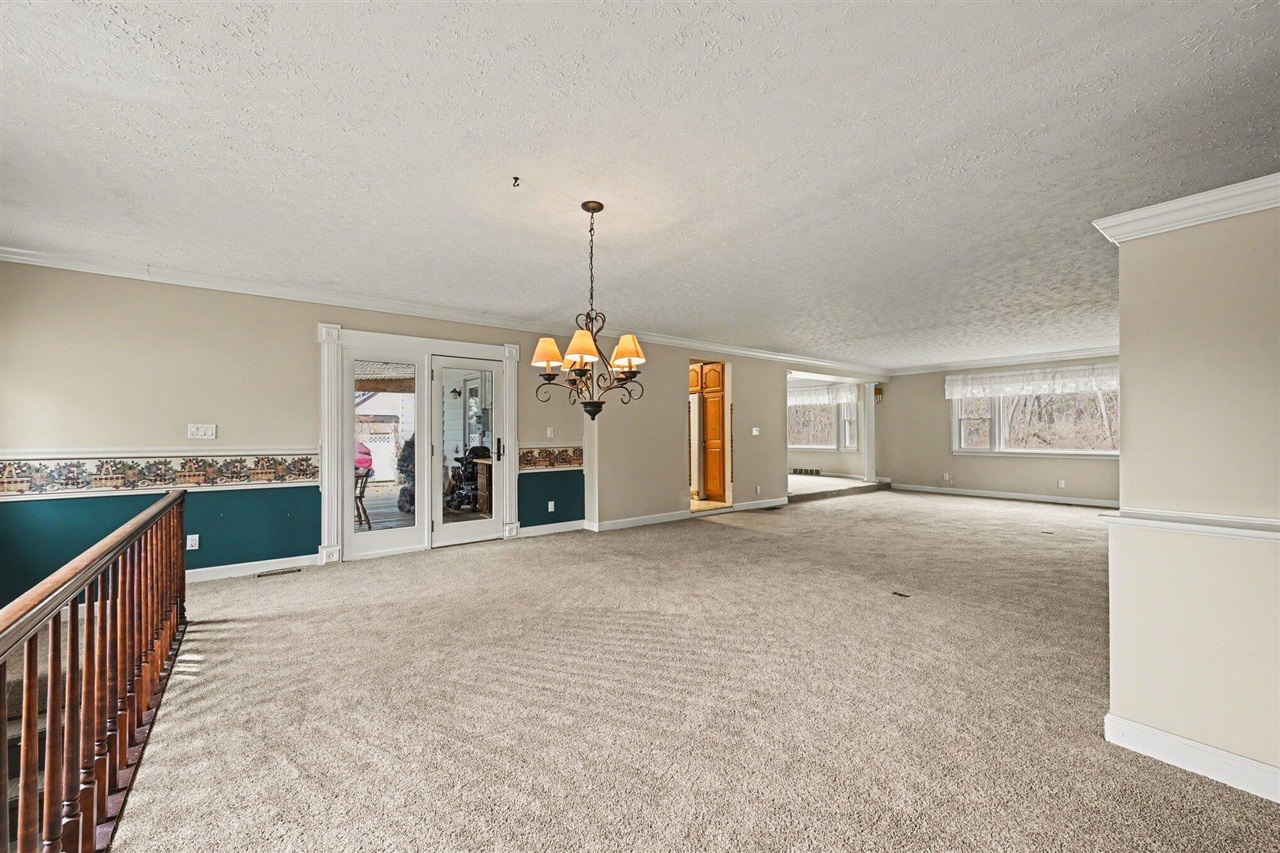 3418 N Dixboro Road, Ann Arbor, MI, 48105-9705