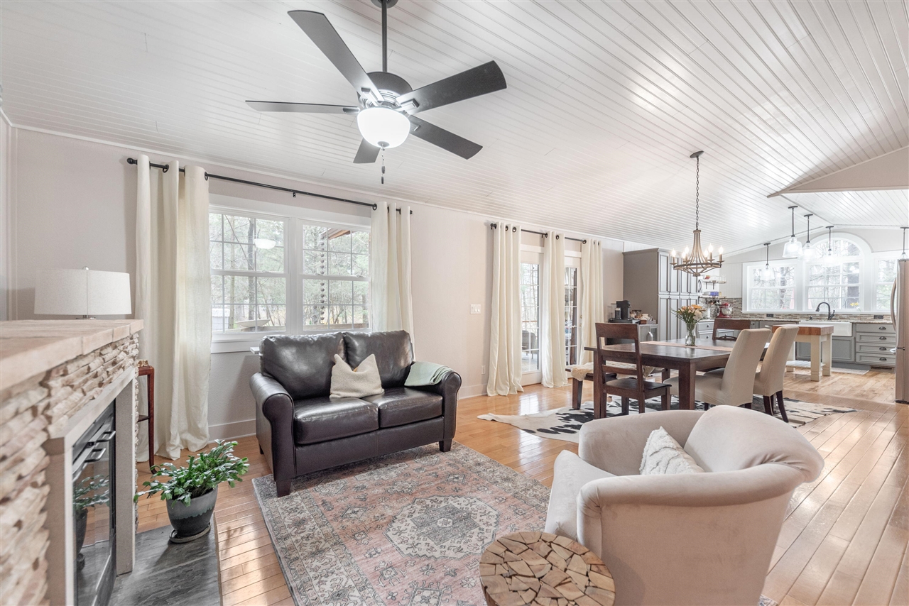 9995 Community Hall Road, Union Pier, MI, 49129-9304