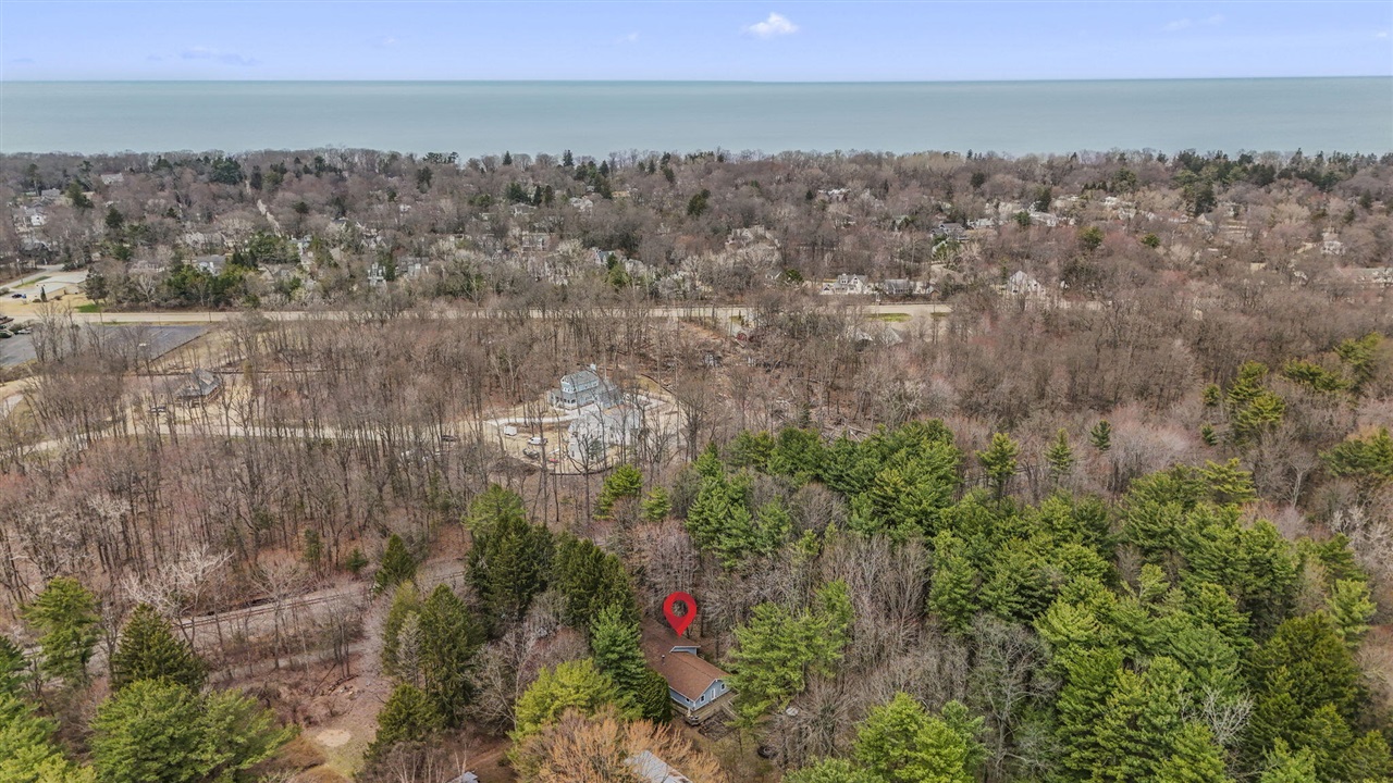 9995 Community Hall Road, Union Pier, MI, 49129-9304