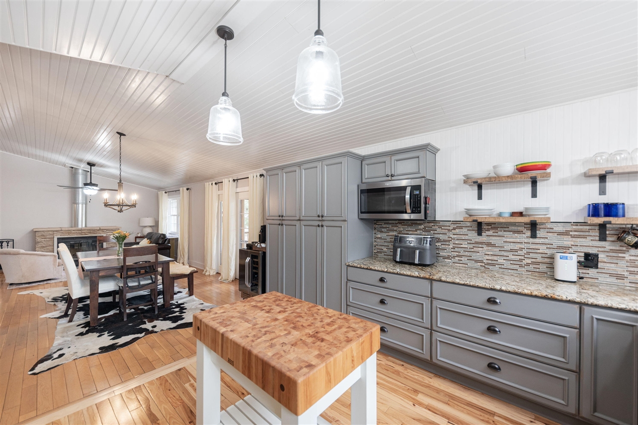 9995 Community Hall Road, Union Pier, MI, 49129-9304