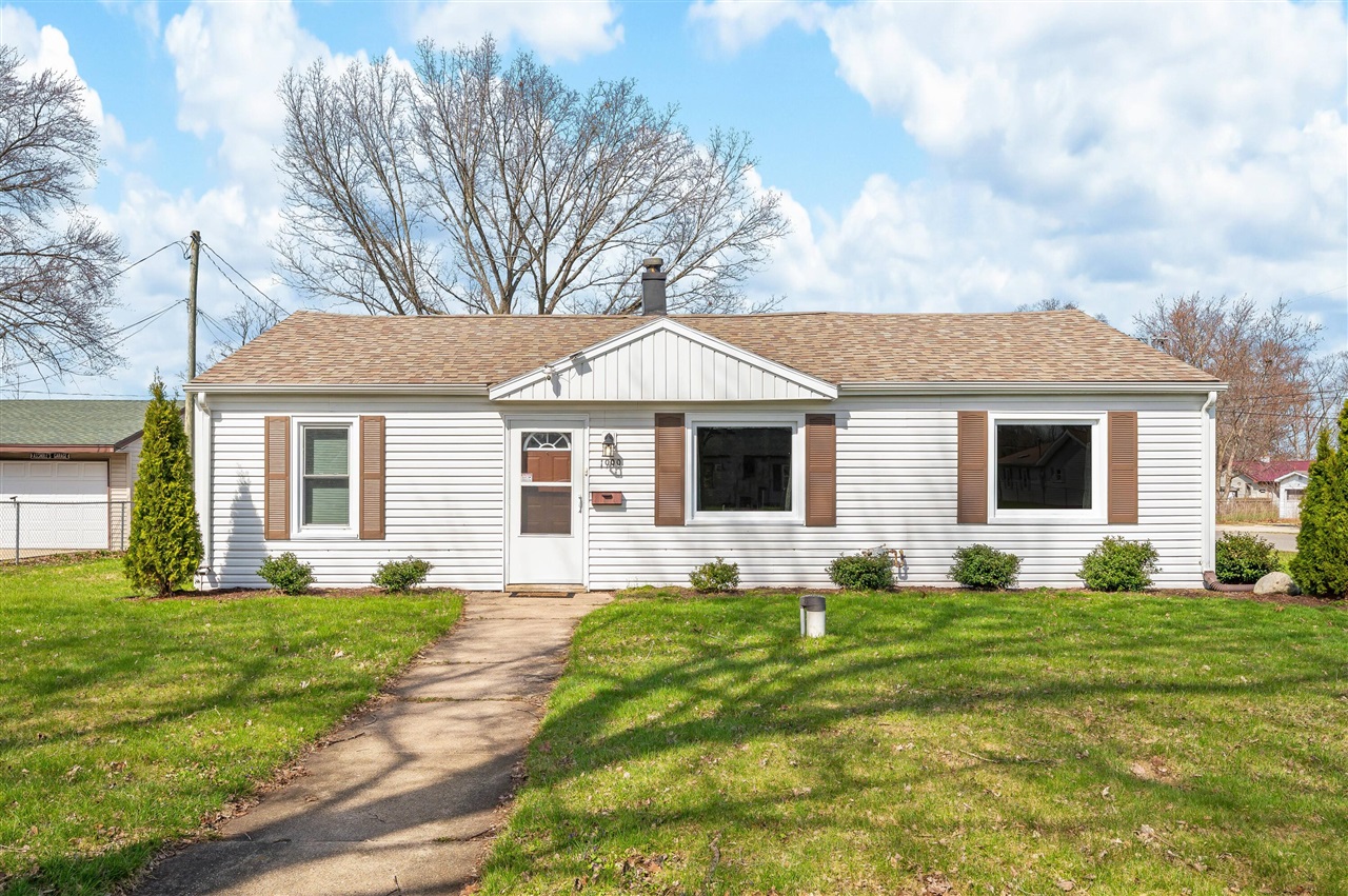 1999 Baldwin Drive, Niles, MI, 49120-3704