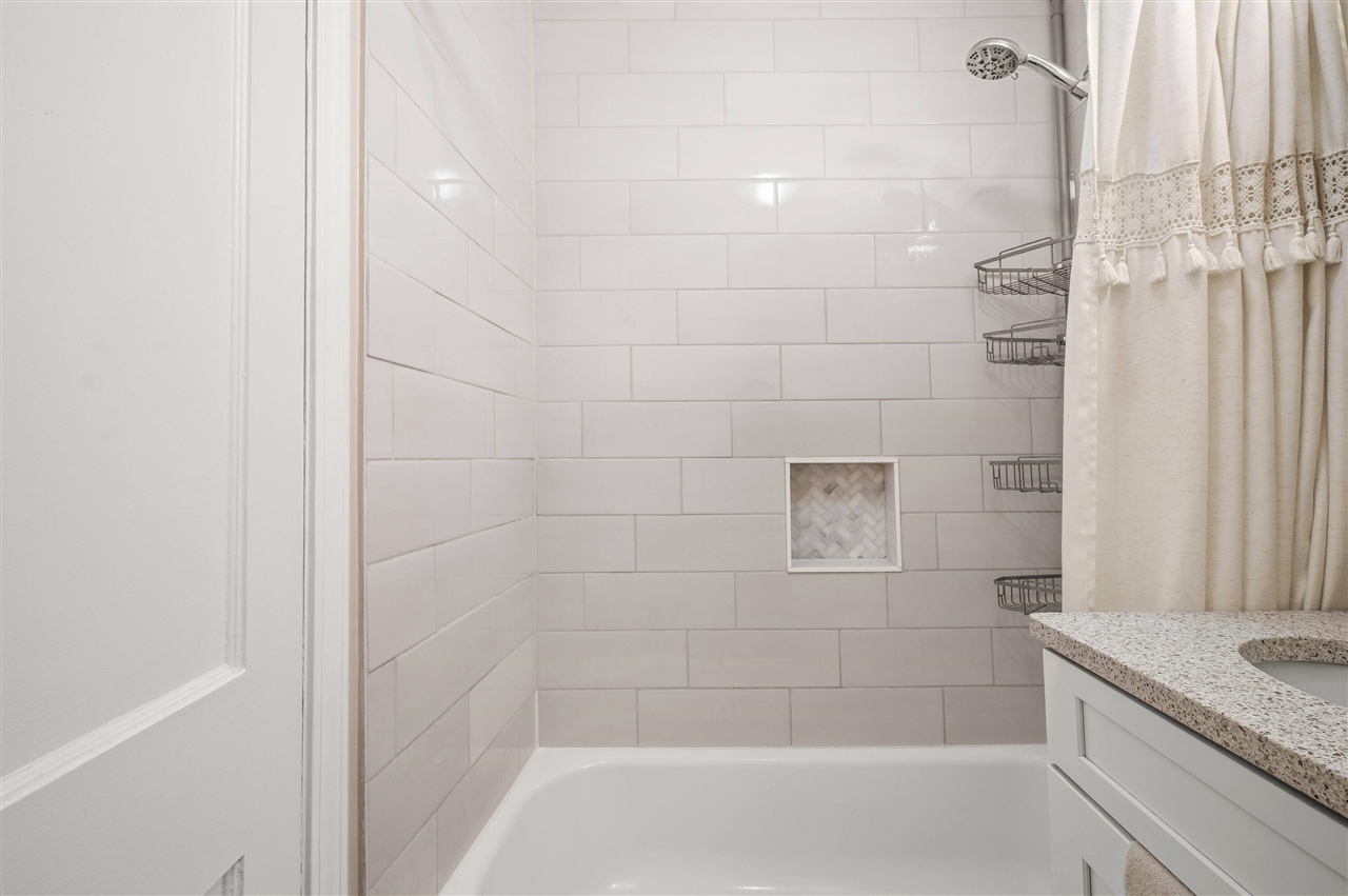 1999 Baldwin Drive, Niles, MI, 49120-3704