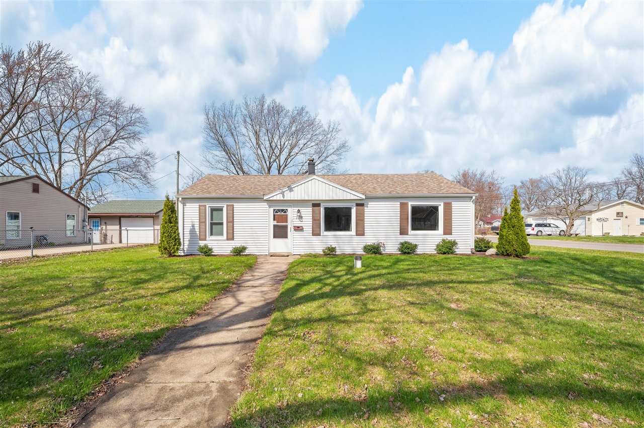 1999 Baldwin Drive, Niles, MI, 49120-3704