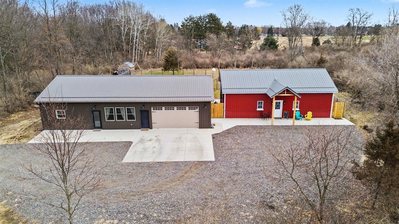 4th image of 419 S Juniper St, Edmore, MI 48829 | MLS# 70521847