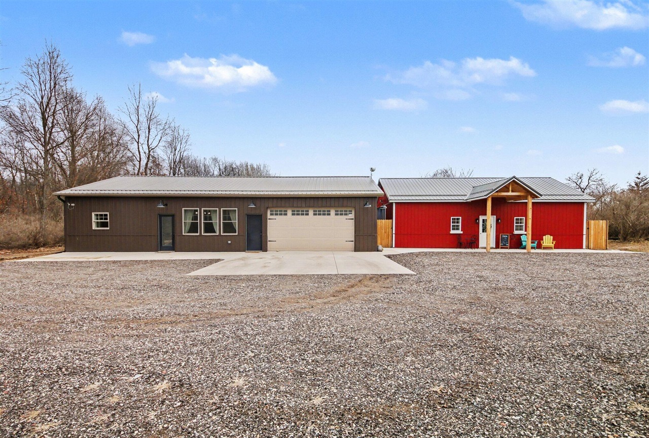 5th image of 419 S Juniper St, Edmore, MI 48829 | MLS# 70521847
